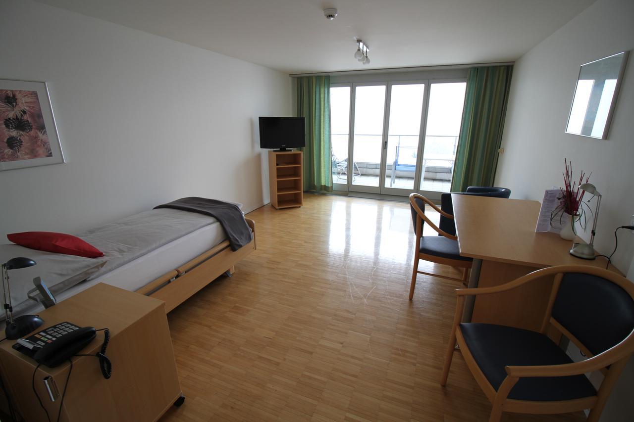 Hotel Kurhaus Am Sarnersee Зарнен Экстерьер фото
